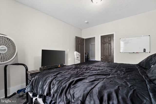 2483 SHIRLEY AVE, Baltimore, MD 21215