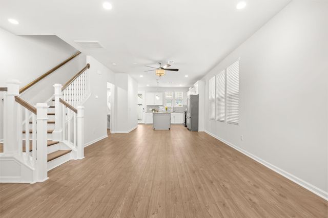 579 Blueway Avenue, Summerville, SC 29486