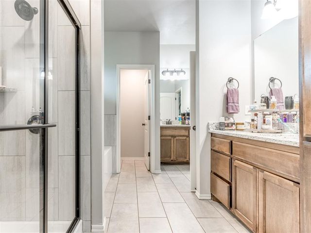 5702 Cedar Tree Circle, Guthrie, OK 73044