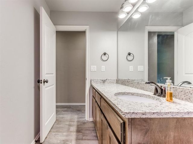 5702 Cedar Tree Circle, Guthrie, OK 73044