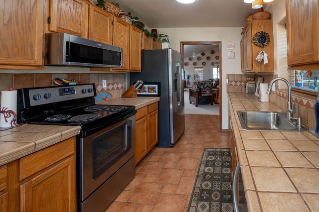 2761 NE Yellowpine Road, Prineville, OR 97754