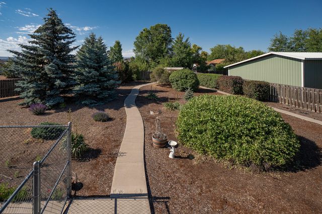 2761 NE Yellowpine Road, Prineville, OR 97754