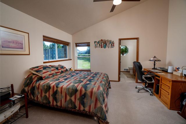 2761 NE Yellowpine Road, Prineville, OR 97754