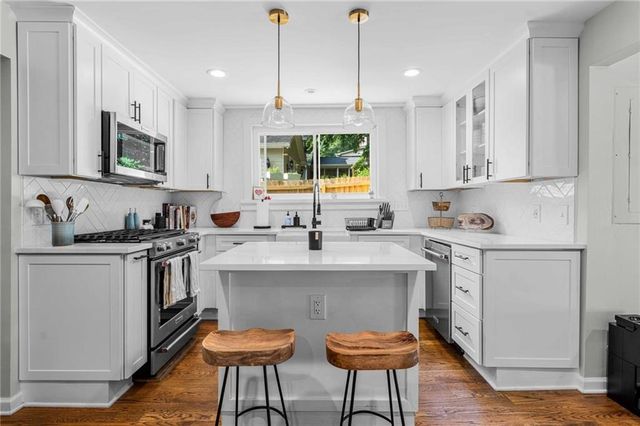 1752 Springer Street NW, Atlanta, GA 30318