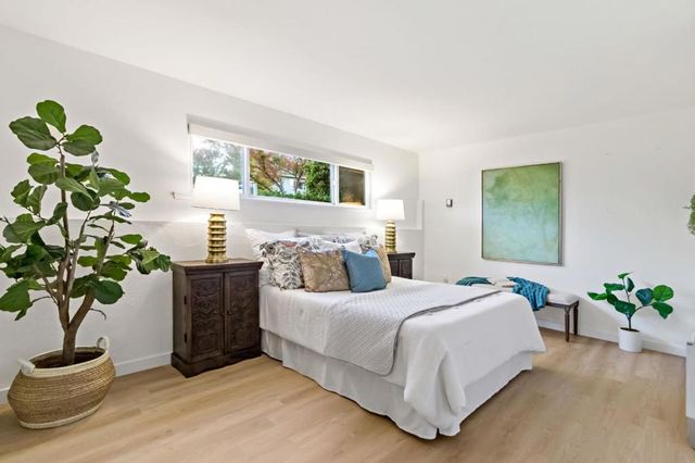 3848 Vineyard Drive, Redwood City, CA 94061