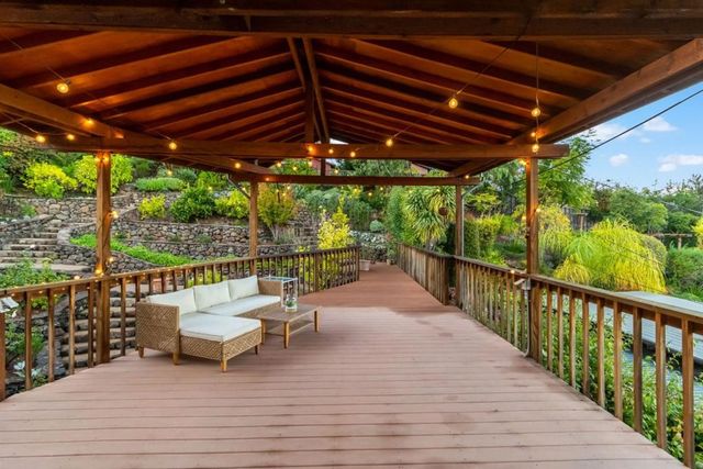 3848 Vineyard Drive, Redwood City, CA 94061