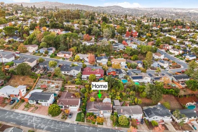 3848 Vineyard Drive, Redwood City, CA 94061