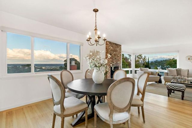 3848 Vineyard Drive, Redwood City, CA 94061