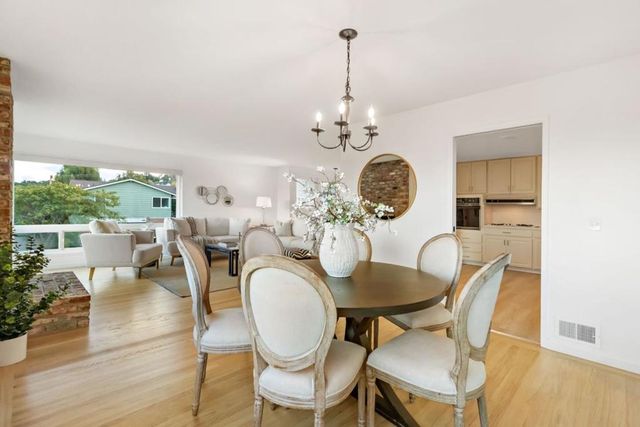 3848 Vineyard Drive, Redwood City, CA 94061