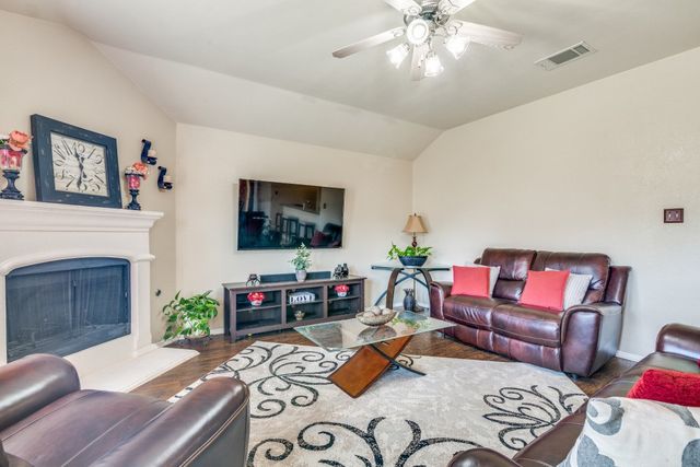 3629 Swallow Drive, Mesquite, TX 75181