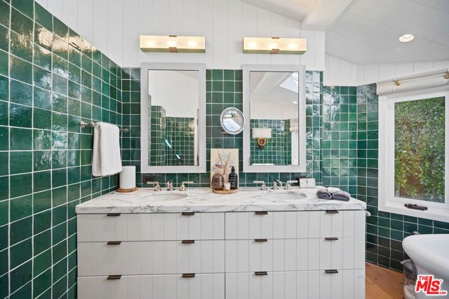 7038 Dume Drive, Malibu, CA 90265