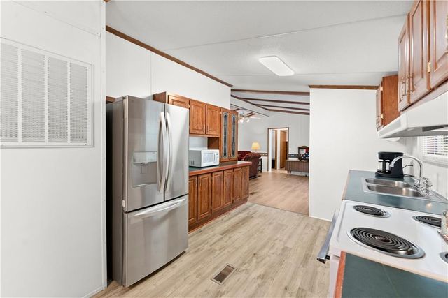 7270 Wits End Drive, Gainesville, GA 30506