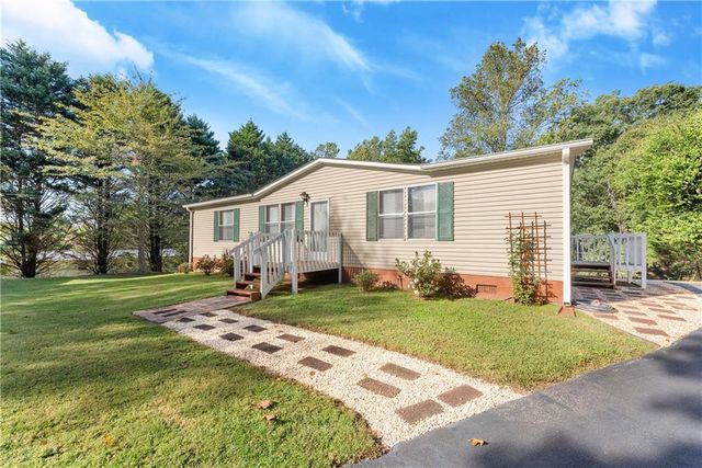 7270 Wits End Drive, Gainesville, GA 30506