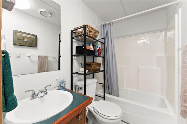 7270 Wits End Drive, Gainesville, GA 30506