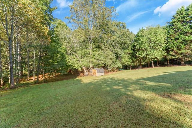 7270 Wits End Drive, Gainesville, GA 30506