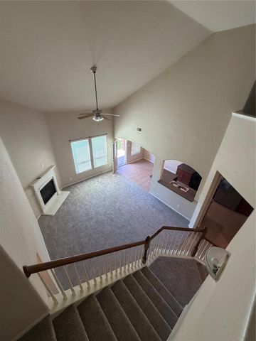 3209 Featherwood Lane, Dickinson, TX 77539