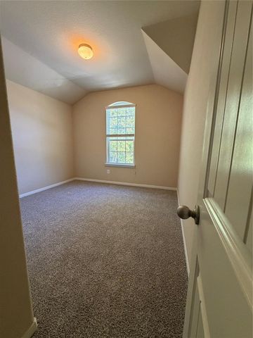 3209 Featherwood Lane, Dickinson, TX 77539