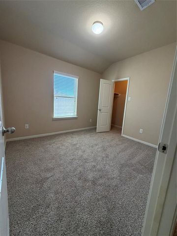 3209 Featherwood Lane, Dickinson, TX 77539