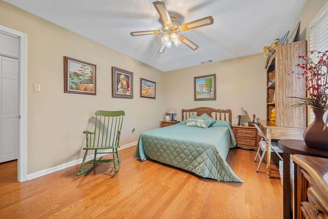 111 Twinpines Street, Hot Springs, AR 71901