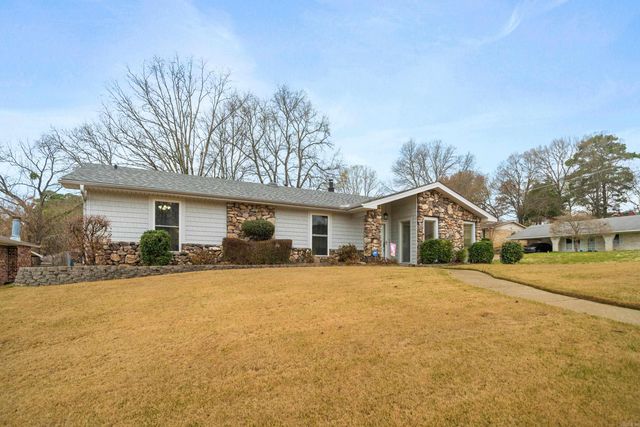 111 Twinpines Street, Hot Springs, AR 71901