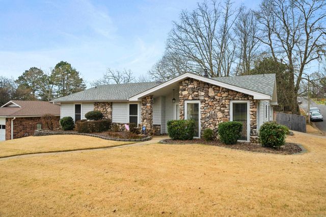 111 Twinpines Street, Hot Springs, AR 71901