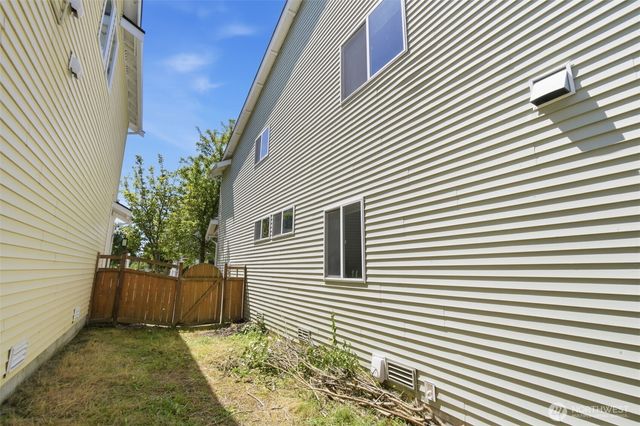 8714 Oslo Lane NE, Lacey, WA 98516