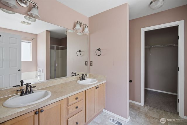 8714 Oslo Lane NE, Lacey, WA 98516