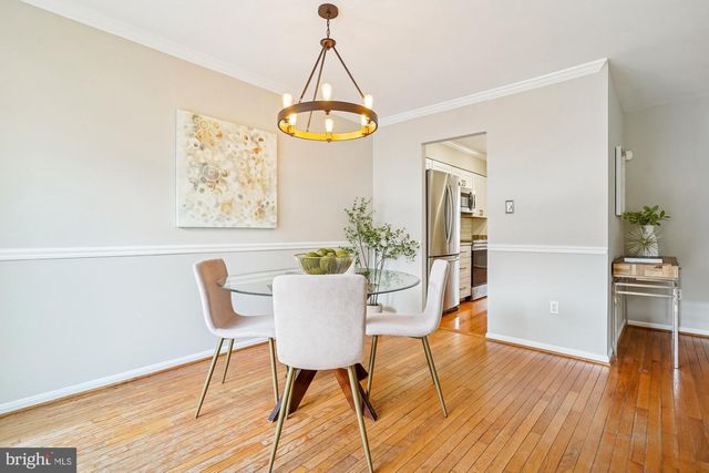 8826 SURVEYORS PL, Springfield, VA 22152