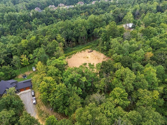 1843 Garrison Branch Rd, Cottontown, TN 37048