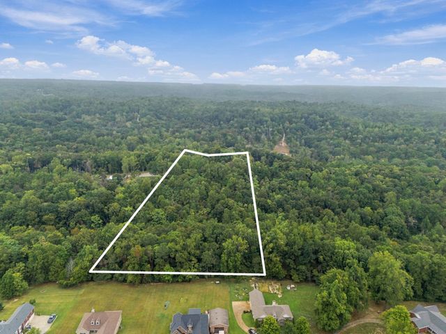 1843 Garrison Branch Rd, Cottontown, TN 37048