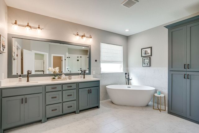 229 Oak Tree Court, Poolville, TX 76487