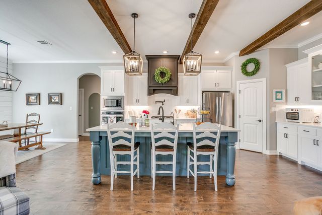 229 Oak Tree Court, Poolville, TX 76487