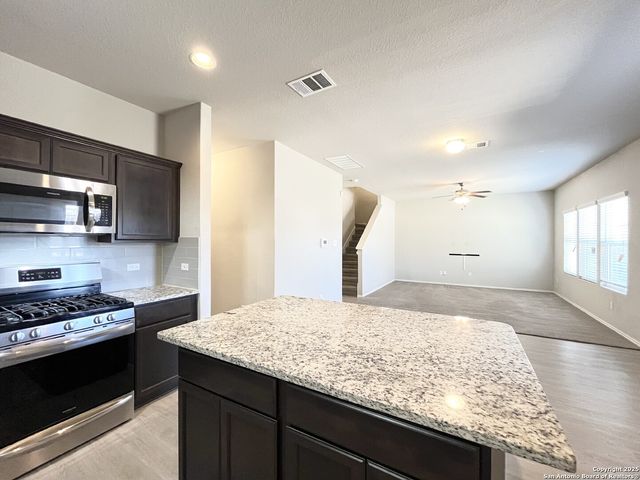 15167 Dione Bend, San Antonio, TX 78245