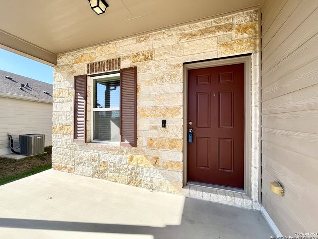 15167 Dione Bend, San Antonio, TX 78245