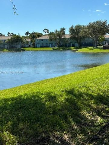 1692 SE 29th Ct 206, Homestead, FL 33035