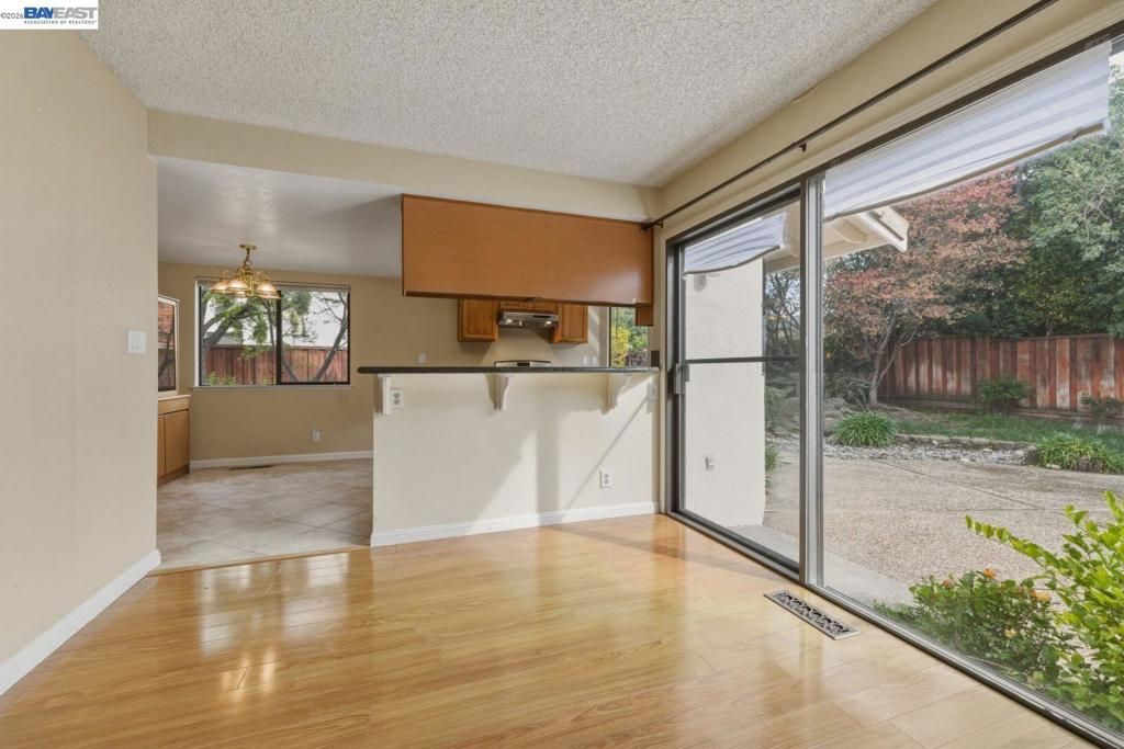Image 15 of property listing at 642 Fontes Dr, Fremont, CA 94539