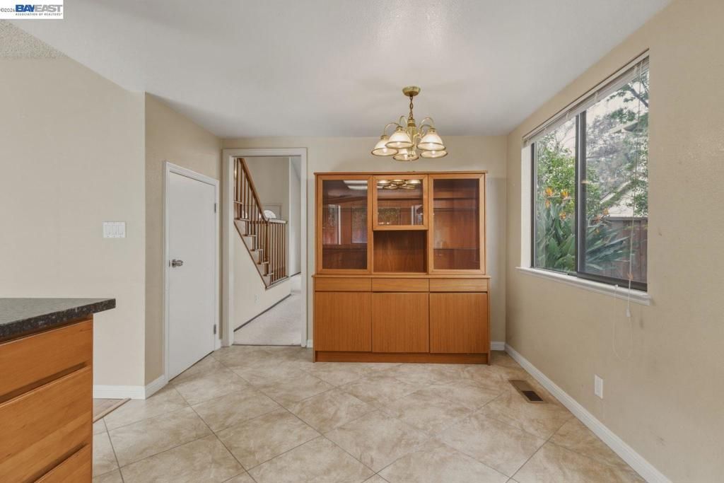 Image 18 of property listing at 642 Fontes Dr, Fremont, CA 94539