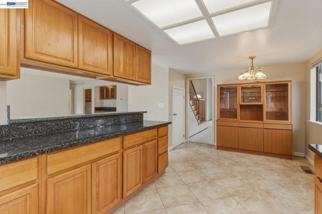 Image 20 of property listing at 642 Fontes Dr, Fremont, CA 94539