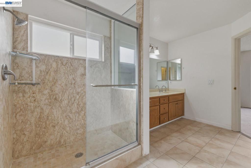 Image 35 of property listing at 642 Fontes Dr, Fremont, CA 94539