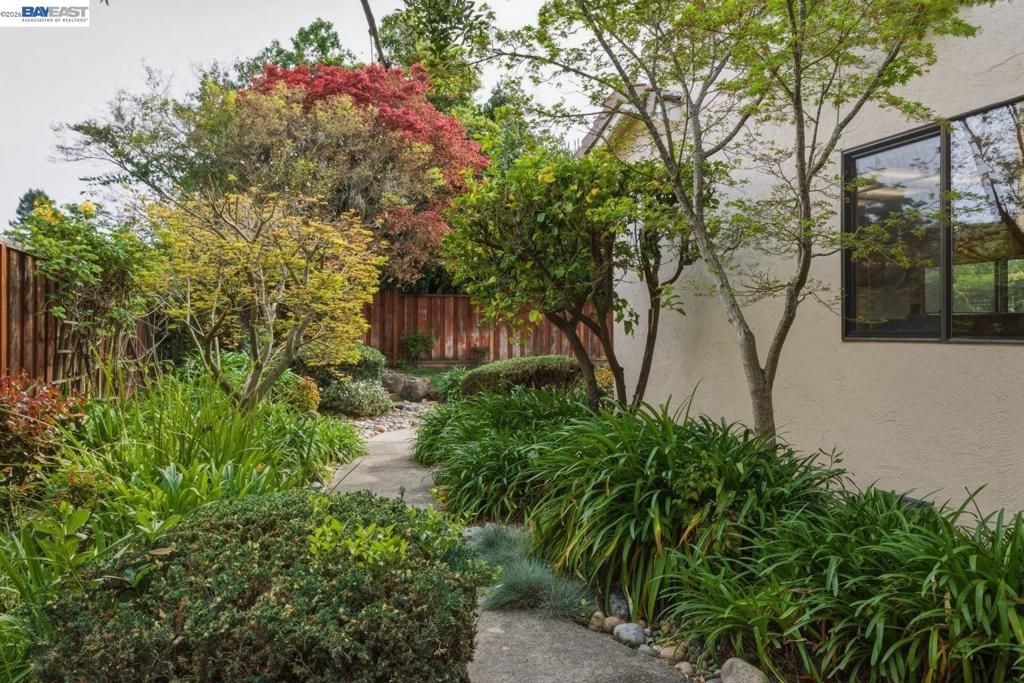 Image 42 of property listing at 642 Fontes Dr, Fremont, CA 94539