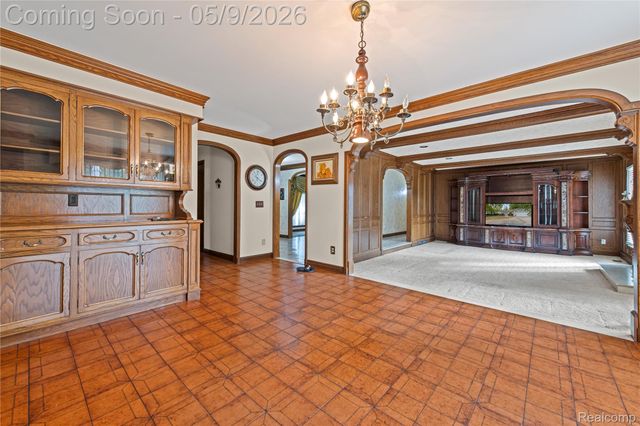 38219 Santa Anna Street, Clinton Charter Township, MI 48036