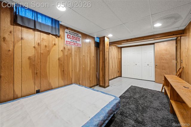 38219 Santa Anna Street, Clinton Charter Township, MI 48036
