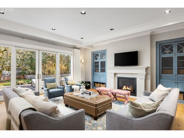 11760 S BREYMAN Ave, Portland, OR 97219