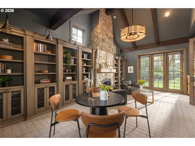 11760 S BREYMAN Ave, Portland, OR 97219