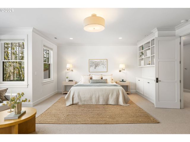 11760 S BREYMAN Ave, Portland, OR 97219