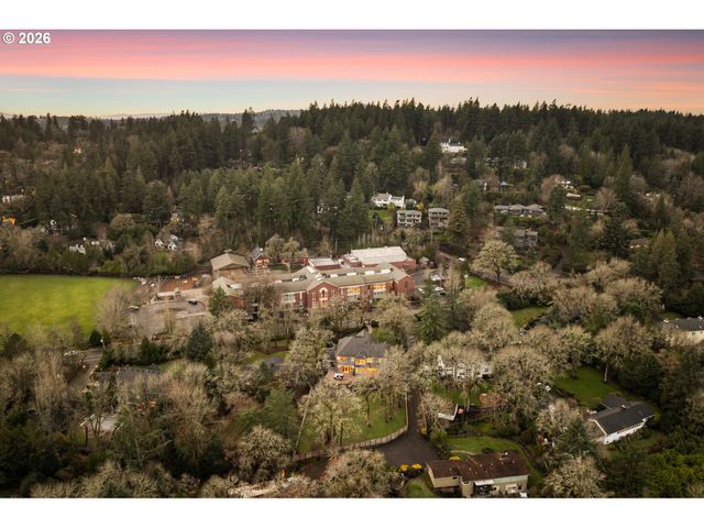 11760 S BREYMAN Ave, Portland, OR 97219