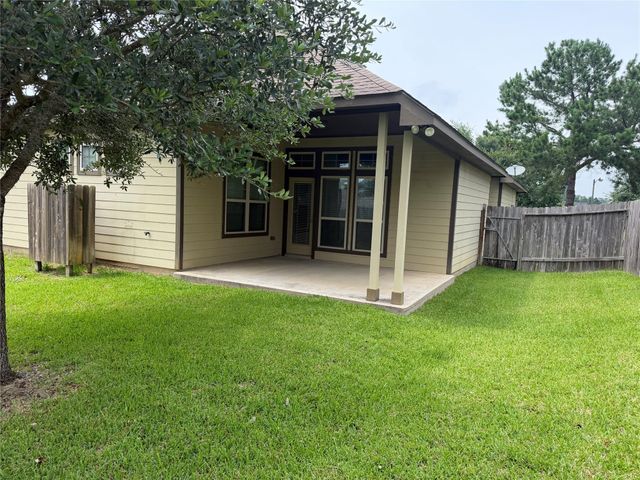 2511 Amy Lee Drive, Conroe, TX 77304