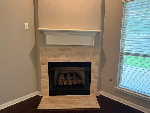 2511 Amy Lee Drive, Conroe, TX 77304