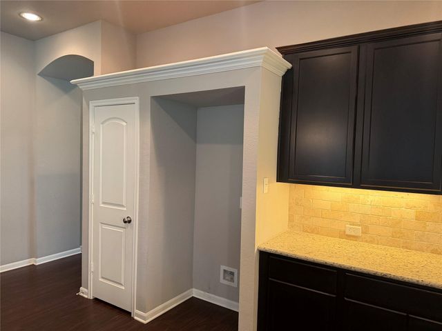 2511 Amy Lee Drive, Conroe, TX 77304