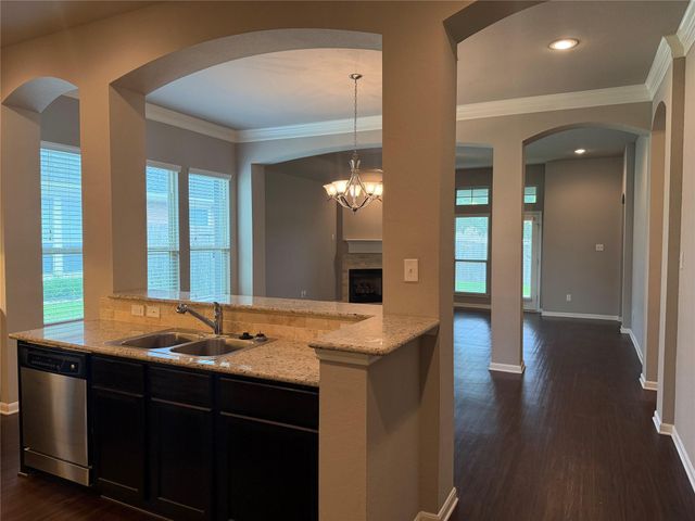 2511 Amy Lee Drive, Conroe, TX 77304